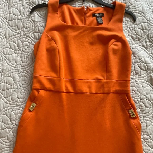 Andrea Jovine bright orange fitted shift dress sleeveless - Picture 9 of 14